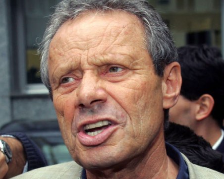 Почина бивш футболен бос