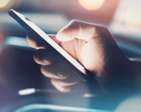 Тийнейджър нахлу в къща в Пазарджишко, задигна телефон