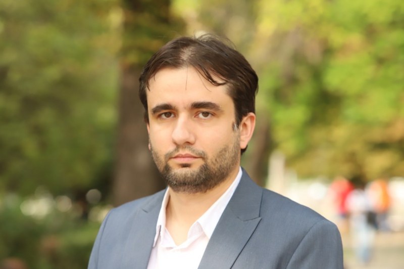 Министър Божанов: