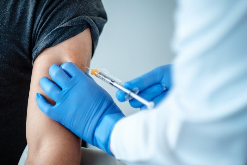 В Австрия ваксинацията става задължителна, отказалите ще бъдат глобени