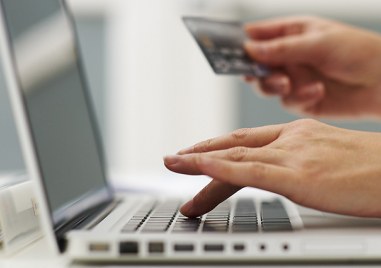 Онлайн пазаруването продължава да расте въс всички държави на ЕС