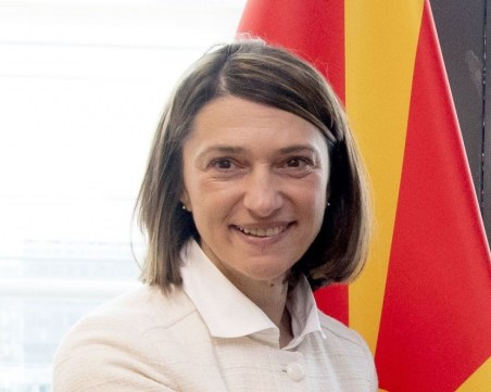 Агнеза Руси е предложена за посланик на РСМ у нас