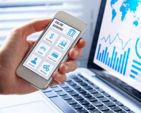 Нова ало измама! Мними банкери теглят пари от сметките през телефонно приложение