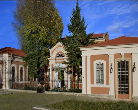 Историческият музей се сдоби с ценни маси, ползвани от първия управител на Източна Румелия