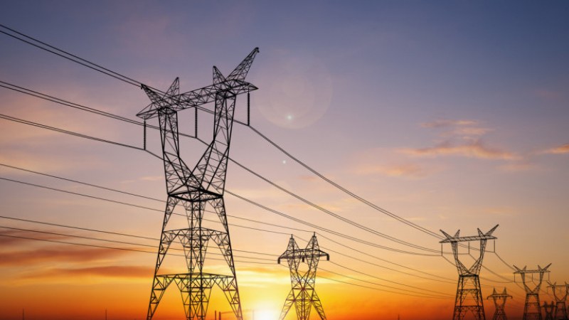 Средна цена на тока за утре в Европа от 201 евро за MWh, а в България - 229 евро