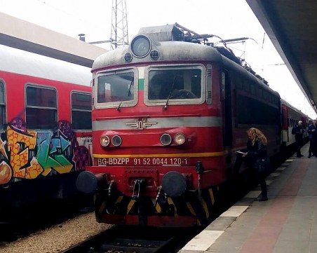 Сливат превозите на БДЖ, от 2024 г. железниците излизат на борсата