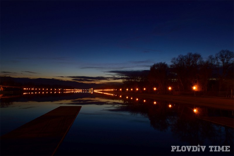 Гребната база ще светне с тотален ремонт на алейните лампи