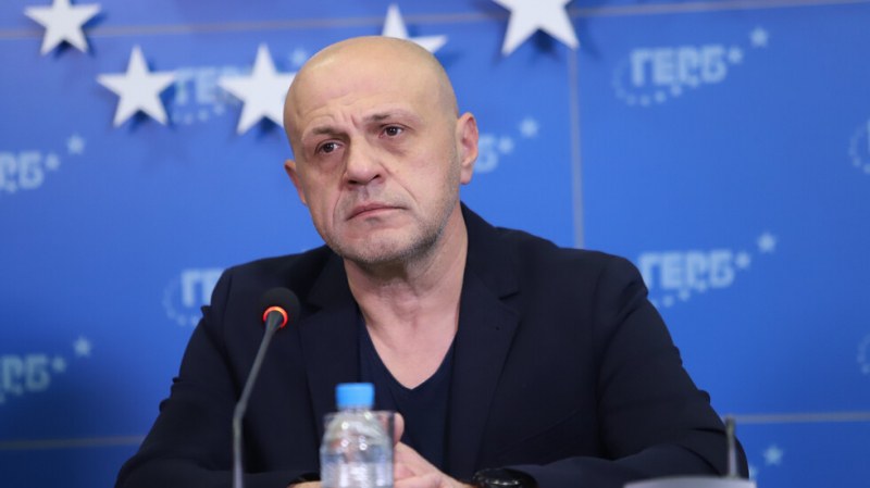 Томислав Дончев: Истина или лъжа са думите на Петков, че нов План за възстановяване е предаден на ЕК?