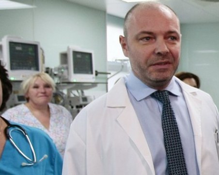 Проф. Габровски: Вече няма опашка от задъхани хора, които имат нужда от кислород