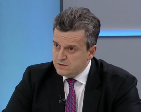 Викат на разпит бившия директор на 