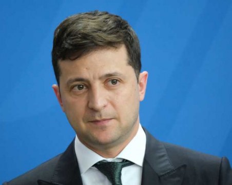 Володимир Зеленски обсъди ситуацията около Украйна с Шарл Мишел