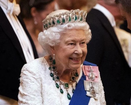 Кралица Елизабет II отбеляза 70 години на трона