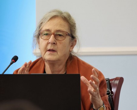 Проф. Кожухарова: Изглежда, че пикът на петата вълна на COVID е преминал