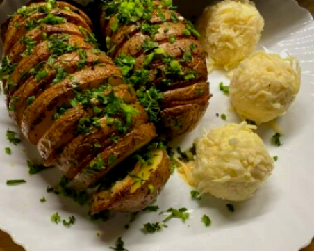 Рецепта за пълнени картофи с бекон и зехтин