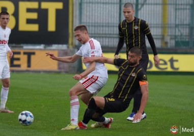 Дубълът на Ботев Пловдив загуби с 0 3 от Крумовград в
