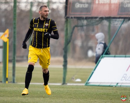 Ботев официално подписа с Лъчо Балтанов