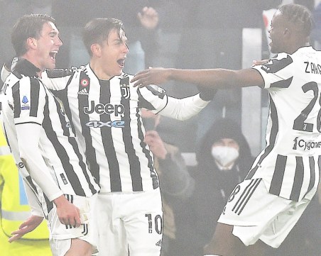Влахович вкара в дебюта си за Ювентус след само 13 минути