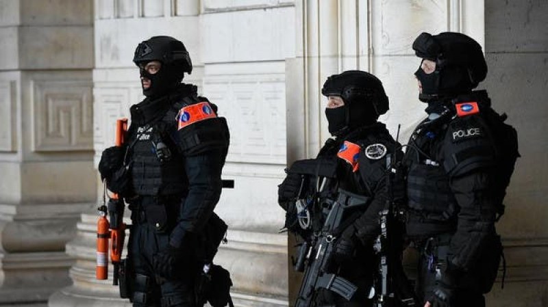 Арестуваха 13 души в Белгия, заподозрени, че са част от джихадистка групировка