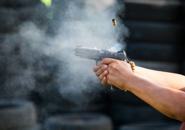 Пловдивчанин бе задържан след като стрелял във въздуха с оръжие