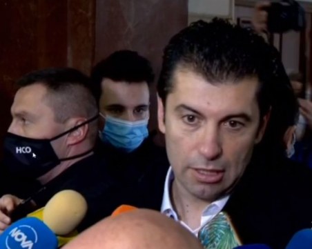 Кирил Петков: Нося списък с 19 имена на прокуратурата