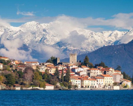 Намериха труп на жена две години след смъртта ѝ, седящ на стол в дома ѝ