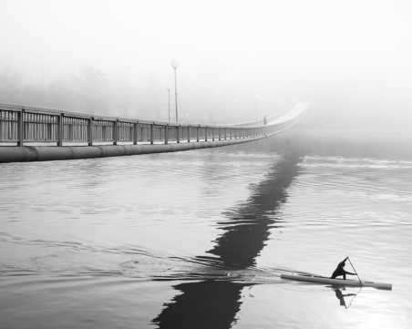 Снимка от Гребния канал на фотографа Минко Михайлов с престижна награда