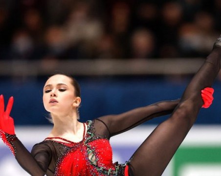 Камила Валиева не е отстранена от индивидуалното състезание при жените