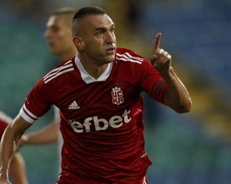 Мартин Камбуров прекратява футболната си кариера