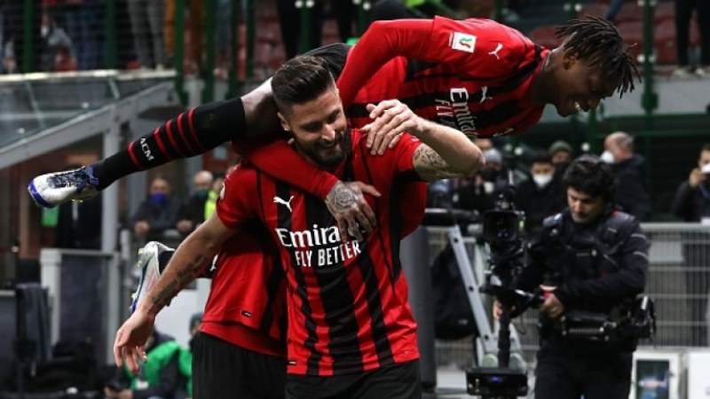 Милан на полуфинал след победата над Лацио