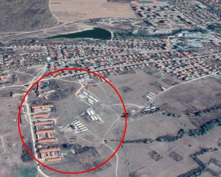 Стефан Янев не предвижда търгове за казармите в 