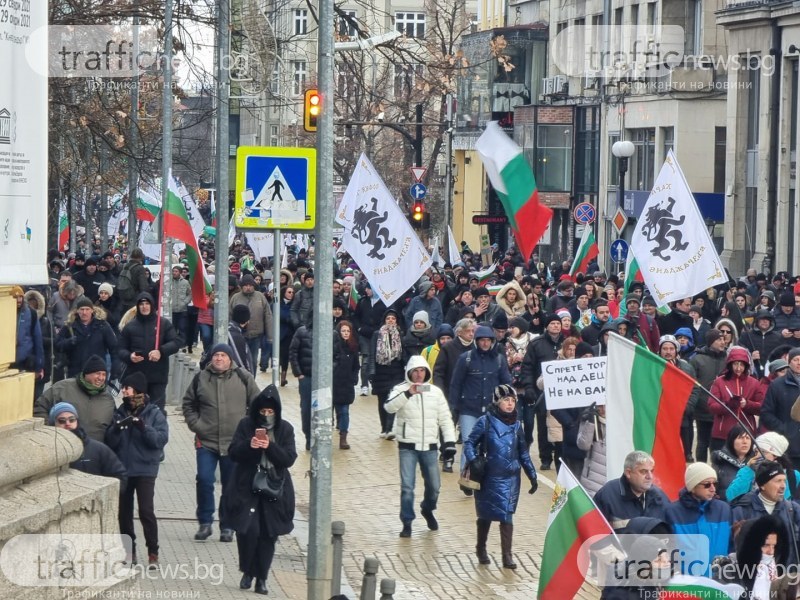 Костадинов: Ще има нов протест срещу зеления сертификат
