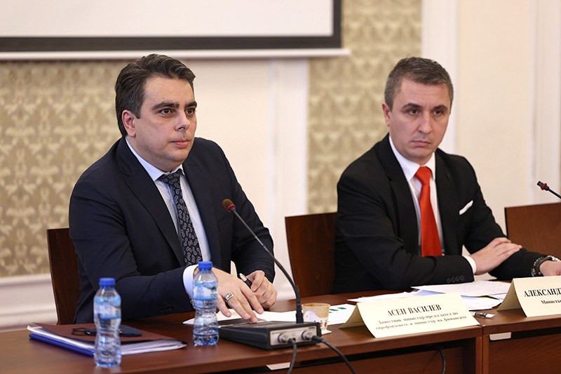 Заместник-министър председателят по еврофондовете и министър на финансите Асен Василев