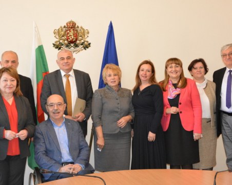 8 социални министри се събраха при Георги Гьоков, заявиха единна позиция за вдигането на пенсиите