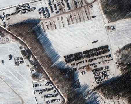 Русия изтегля част от войската на границата с Украйна