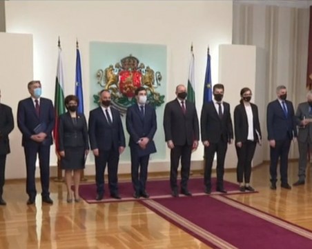 Започна КСНС при президента за заплахите за сигурността на България