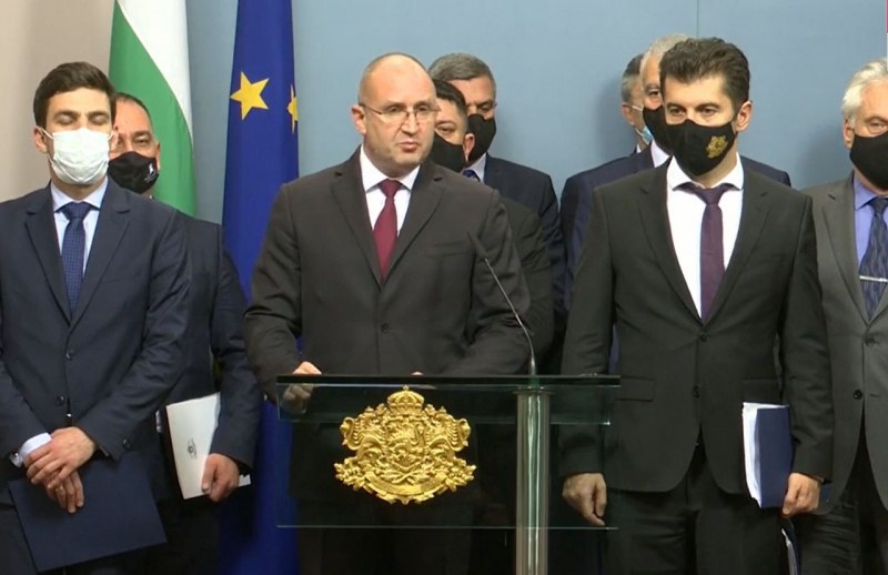 Президентът Румен Радев с изявление след Консултативния съвет за национална