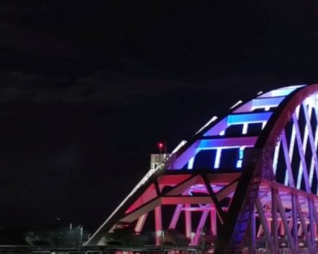 Руските войски се изтеглят от Крим