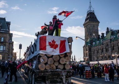Протестиращите в Канада получиха ултиматум срещу санитарните мерки в Отава