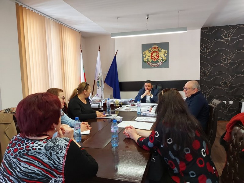 Кметът на община „Родопи” ще сезира Европейската комисия и Европейската