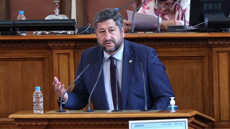 Въпреки протеста: Управляващите няма да размислят за прехвърлянето на НИМХ в МОСВ