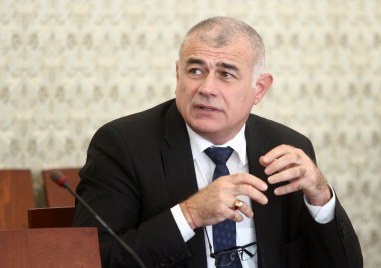 Министърът на труда и социалната политика приема Георги Гьоков приема