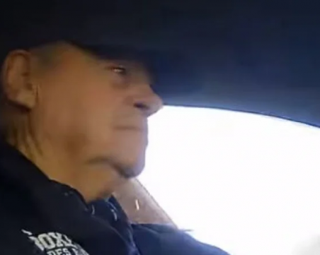 Разследване: Кой и защо издаде ТЕЛК на слепия по документи таксиджия?