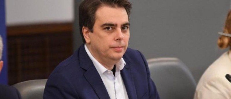Асен Василев коментира бюджета, Плана за въстановяване и протестите на полицаите