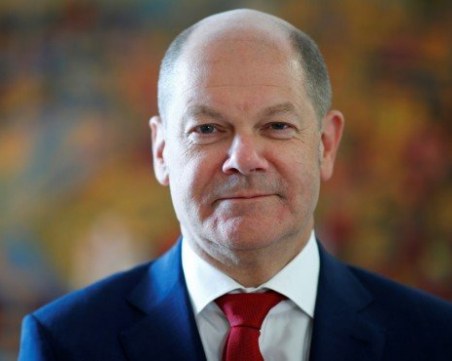 Германия спира 