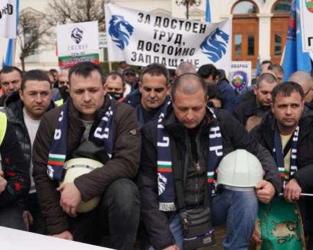 МВР продължават с протестите, властите не искат да им увеличат заплатите