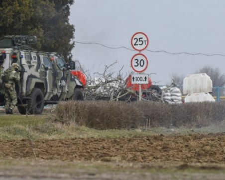 Обстрел в Източна Украйна: Двама войници са били убити, 12 са ранени