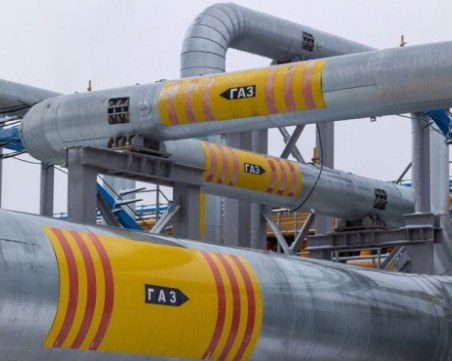 Цената на природния газ в Европа скочи, международните борси се сринаха