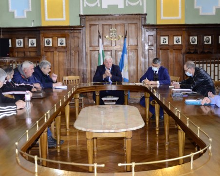 Здравко Димитров кани спортния министър в Пловдив на среща с клубовете по плуване