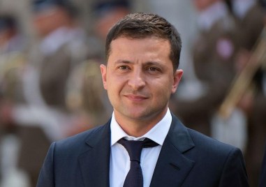 Украинският президент Володимир Зеленски поиска от Националния съвет по сигурност