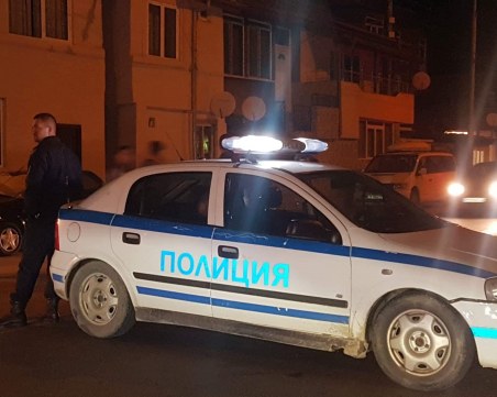 Мъж нанесе удари и ритници по колата на свой познат след скандал в Асеновград